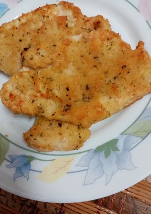 Una foto de Pechuga de pollo empanada