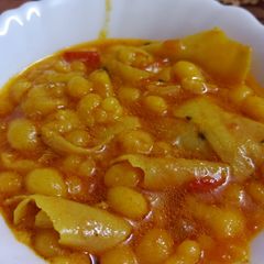 A picture of Boondi papad.