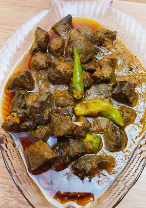 A picture of Kaleji masala.
