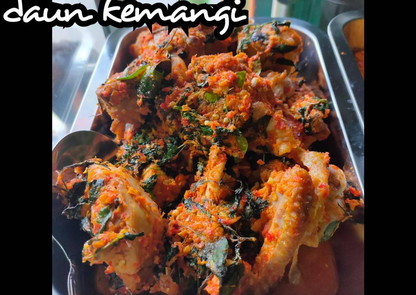 Rica Ayam daun kemangi