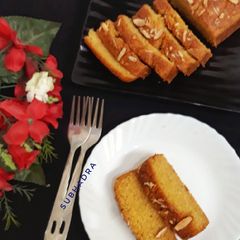 A picture of Mango Semolina cake.