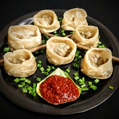 A picture of Veg Momos.