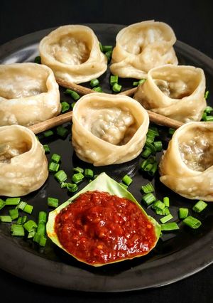 A picture of Veg Momos.