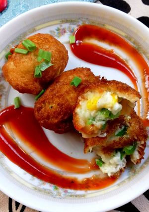 A picture of Mexican bread rolls.