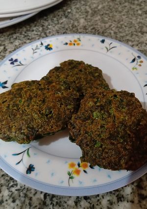Una foto de Bocadillos de espinaca horneados