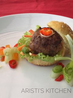 Foto resep Homemade Juicy Patty Burger