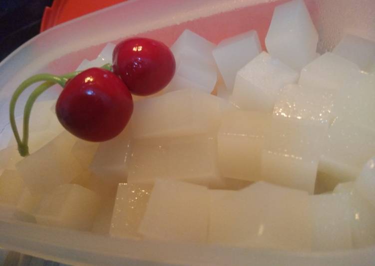 Homemade nata de coco / nata de coco kw