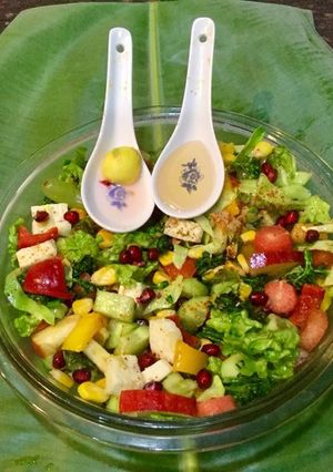 A picture of Exotic Salad.