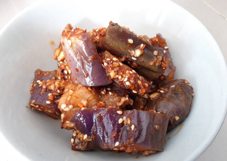 Terong Saus Khas Korea - Seasoned Steamed Eggplant (Gaji Namul)