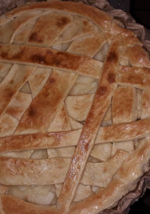 Una foto de Kuchen de Manzana PanchA ~🥧🍏~