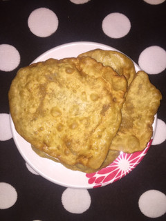 A picture of Fried gurasa.