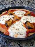 Pizza con base de atún