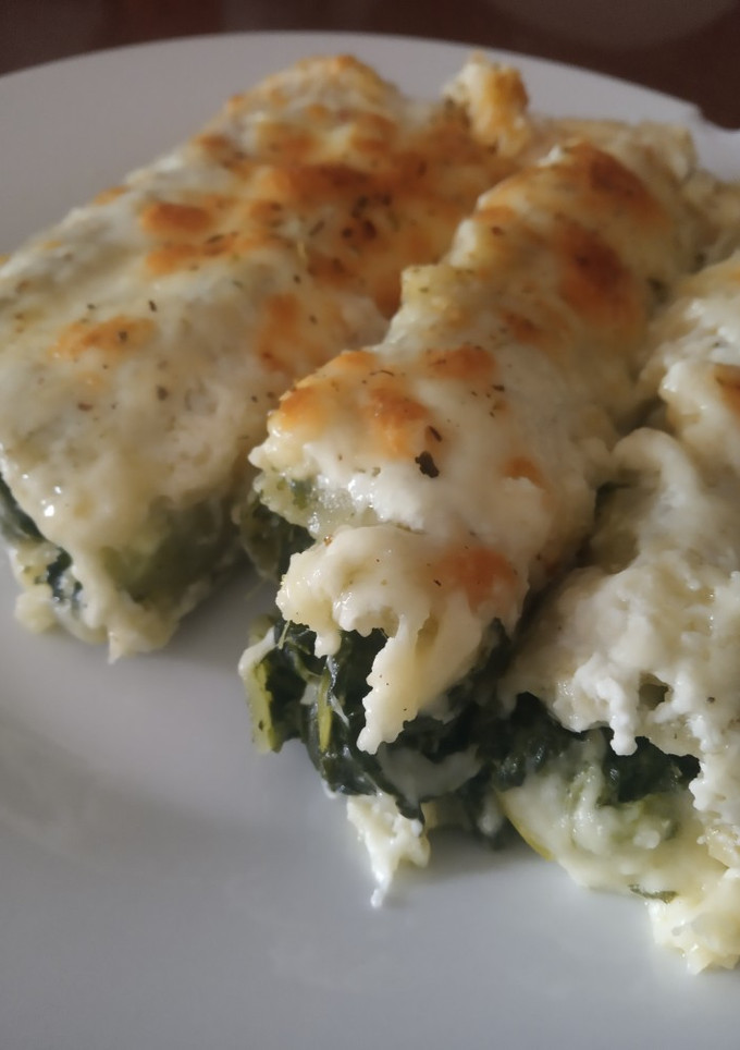 Una foto de Canelones de espinacas