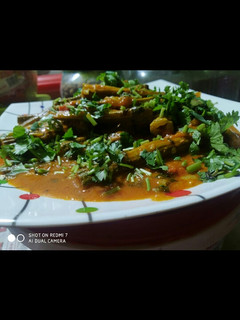 ભરેલા સરગવા નું શાક (Bharela Saragva Shak Recipe In Gujarati) રેસીપી મુખ્ય ફોટો