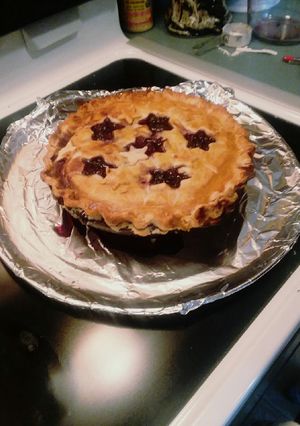 A picture of BlackBerry pie.