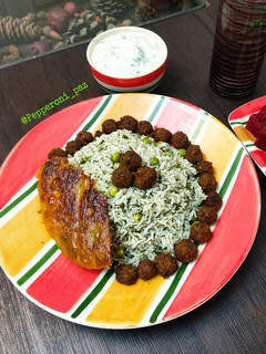 عکسی از دستور نخود پلو با گوشت قلقلی
