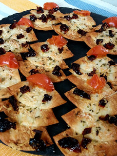 Una foto de Canapés con toque de Navidad