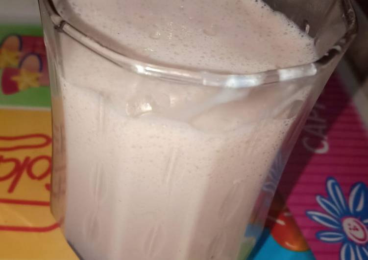 Step-by-Step Guide to Make Quick Chocolate milk shake