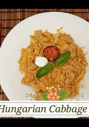 A picture of Hungarian Cabbage Stew in “Székely”- in Hungarian Székelykáposzta.