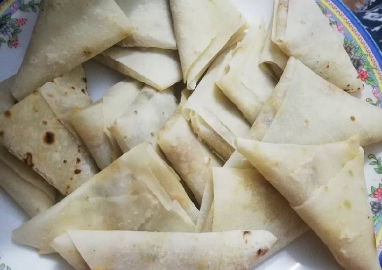 Steps to Make Speedy Chicken Samosas