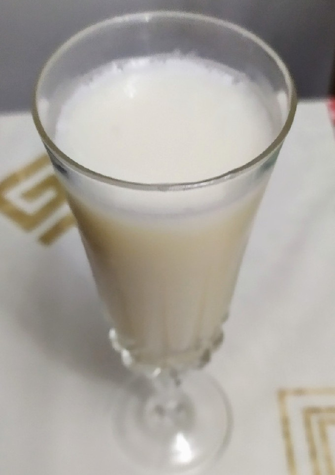 Una foto de Cocktail de cava al limón