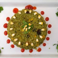 A picture of Paalak Corn Rice.