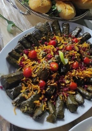 عکسی از دستور دلمه برگ مو