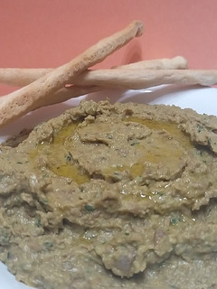 Una foto de Dip de Lentejas