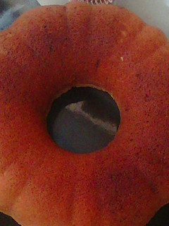 A picture of Doughnut cake.