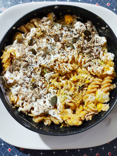 Una foto de *Ensalada de pasta de lentejas*🍱