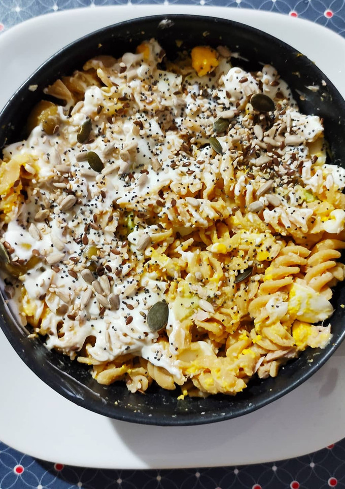 Una foto de *Ensalada de pasta de lentejas*🍱