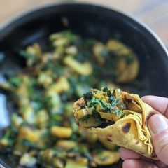 A picture of Methi Batata dry bhaaji.
