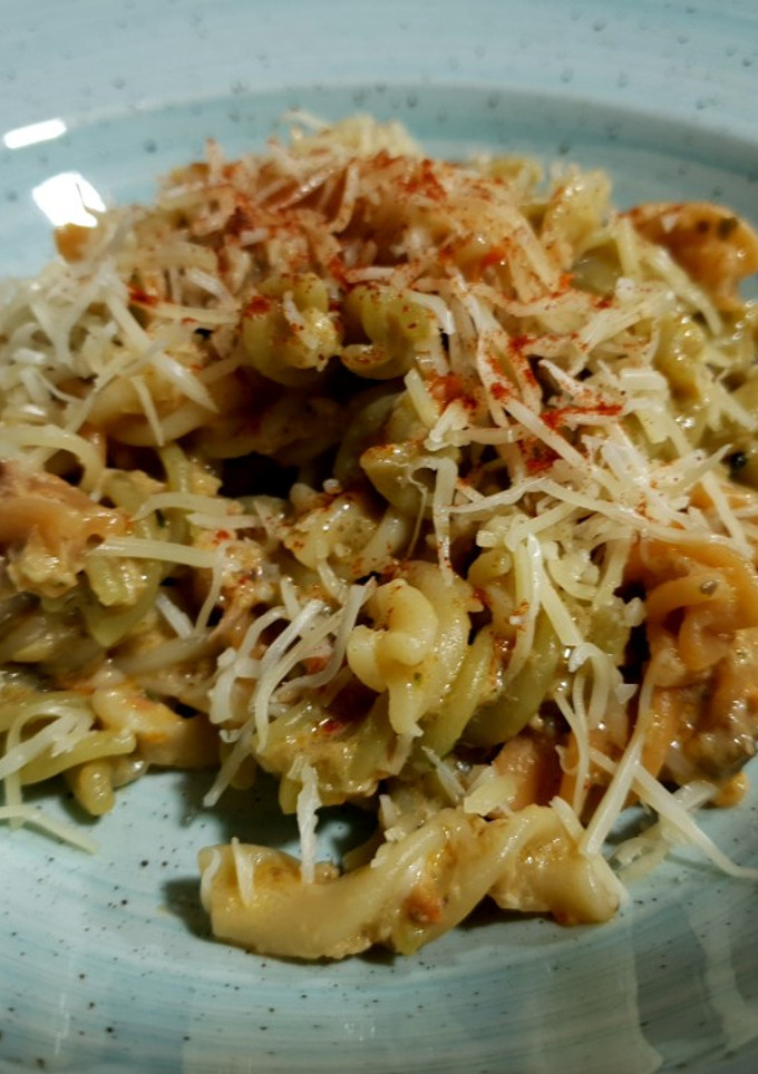 Una foto de Pasta 7p con atún