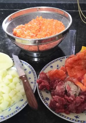 صورة لوصفة شوربة عدس اصفر اكلة شتوية 😋😋
