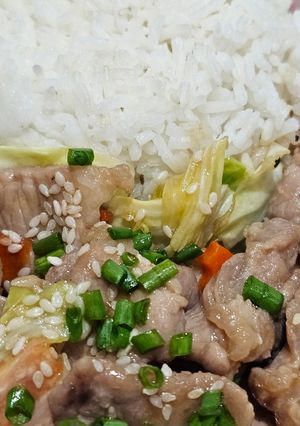 รูปของ ข้าวหน้าหมูเกาหลี