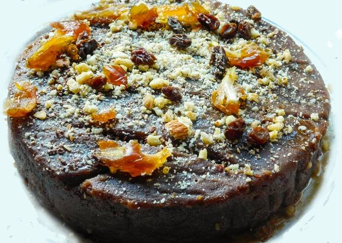 How to Make Favorite Fruity Nutty Cake