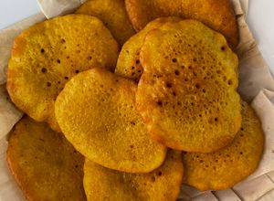 Hình của món Bánh bí đỏ chiên 🎃.