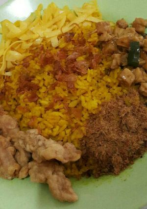 Foto resep Nasi Kuning Rice Cooker