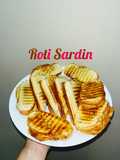 Roti Sardin (R308)
