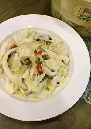 Hình của món Dưa bắp cải muối nhanh.