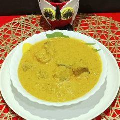 A picture of Yum/Suran Malai Curry Bengali Style.