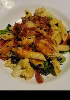 पास्ता (Pasta recipe in hindi) रेसिपी मुख्य फोटो
