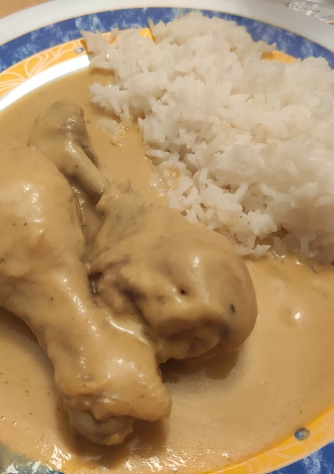Una foto de Pollo al curry