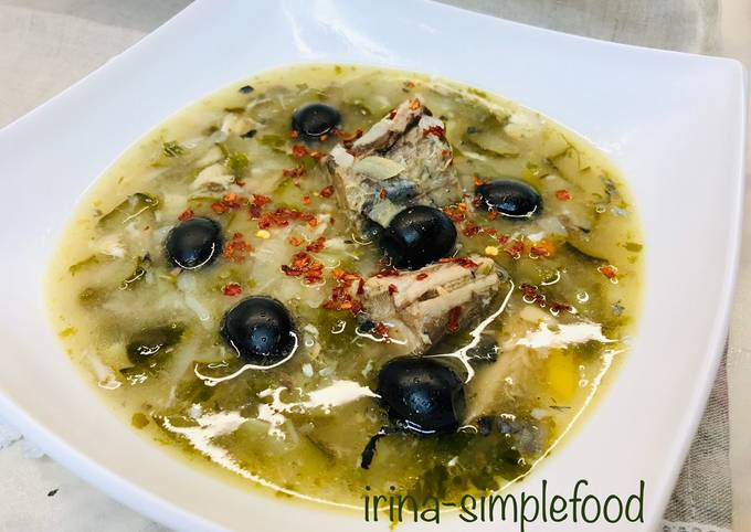 Солянка из рыбных консервов