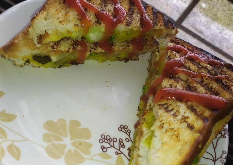 Simple Way to Make Speedy Mumbai style Masala Toast