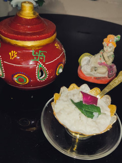 દૂધ પૌવા (Doodh Pauva Recipe In Gujarati) રેસીપી મુખ્ય ફોટો