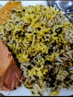 عکسی از دستور سبزی پلو با تن ماهی🐟🐟
