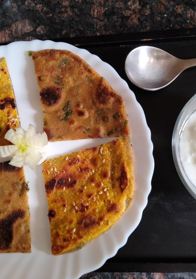 A picture of Double layer Soy flour and spring onion Paratha.