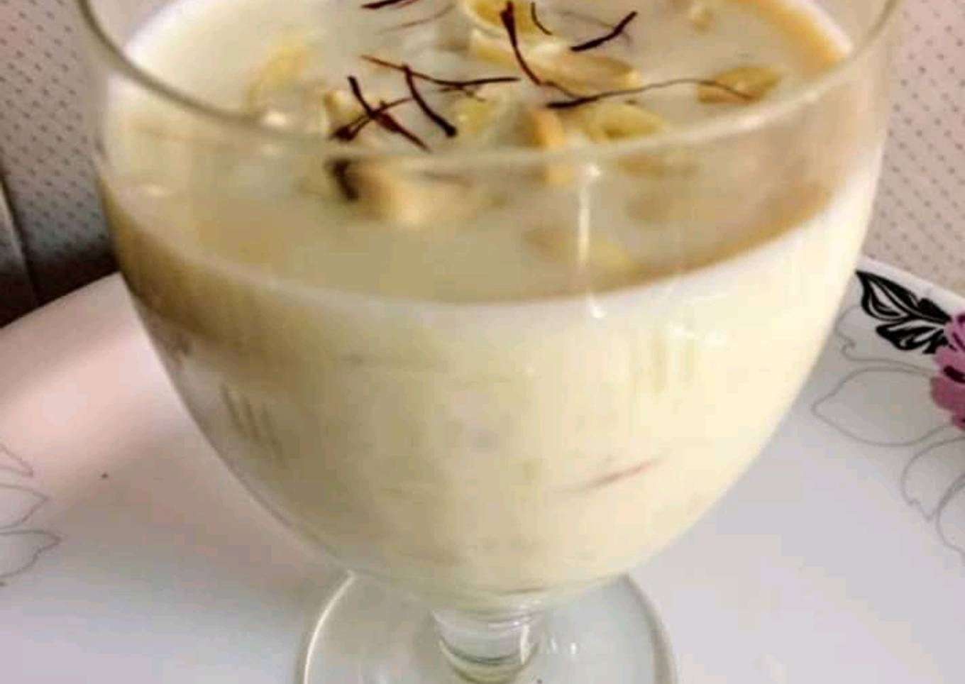 Thandi kheer with kesar