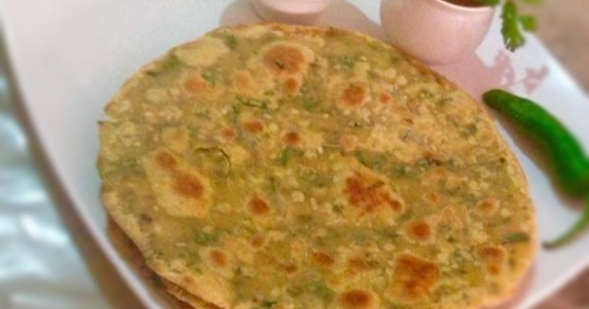 Besan Ki Roti / Paratha Recipe by Sobi Aijaz - Cookpad